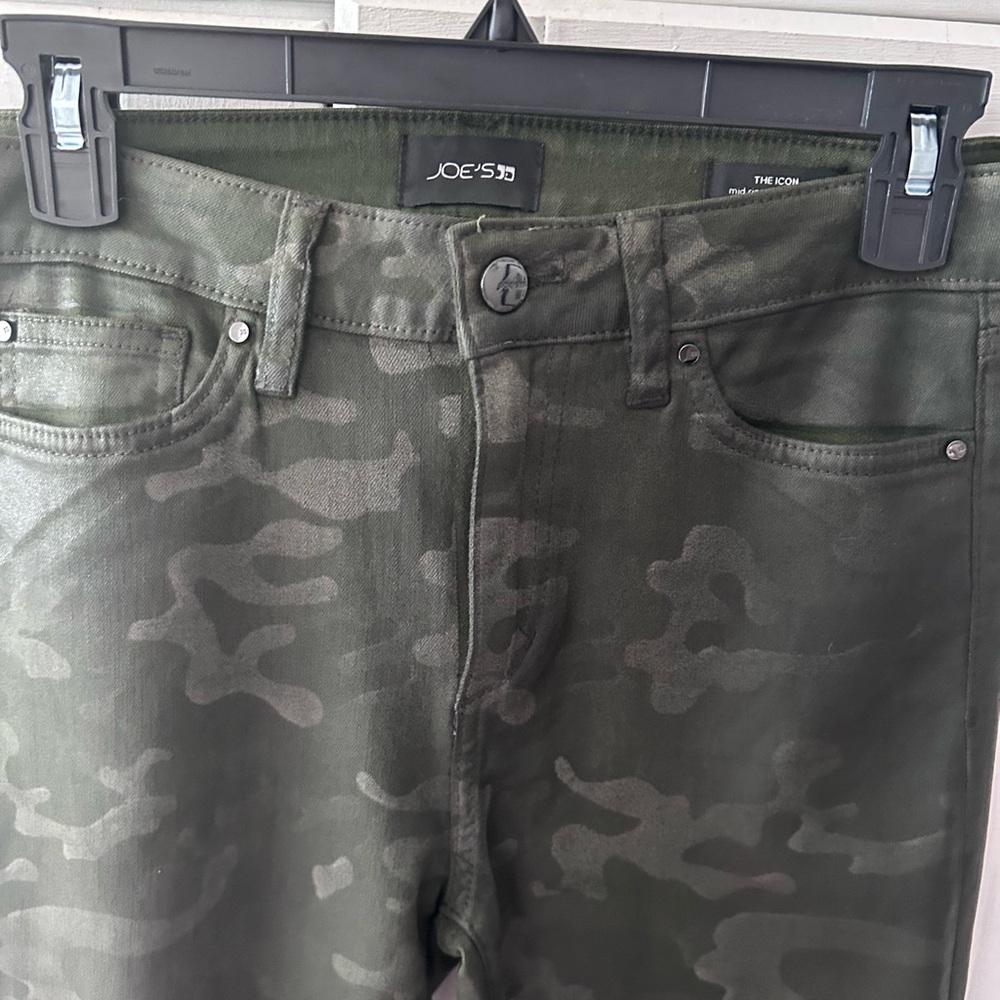 NWOT Joe's Women’s Skinny Camouflage Green Jeans w/Skinny Rise Skinny Fit - Picture 2 of 12
